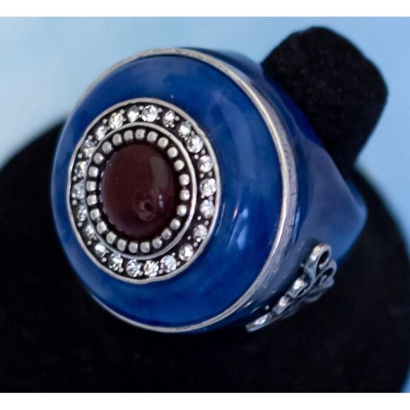 Size 8, Vintage Bead Blue Circle Clear Rhinestones Silver Tone Band Ring | J30 - Picture 2 of 3